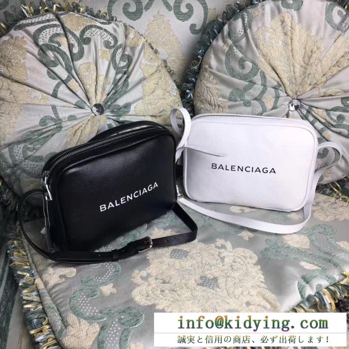 最安価格新品　バレンシアガ コピーBALENCIAGA ショルダーバッグスーパーコピー　黒白2色ユニセックス男女兼用　ミニバッグ　最大級N級品　
