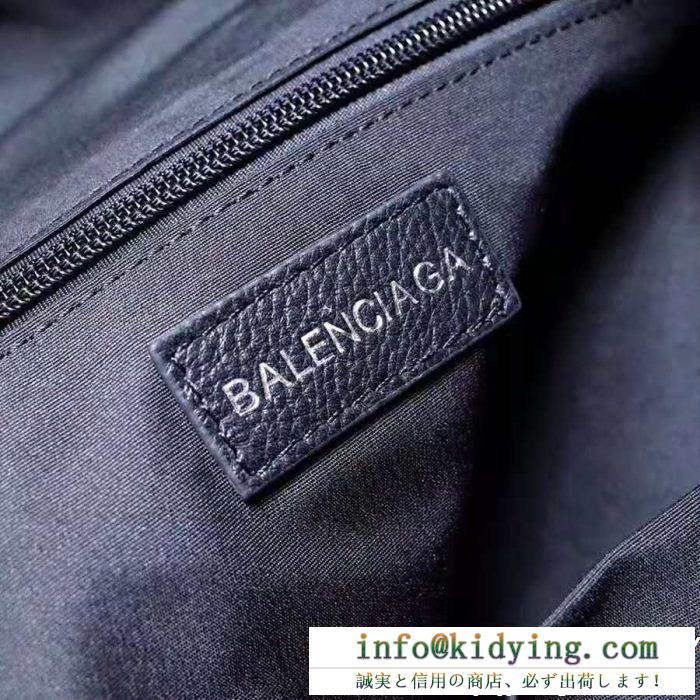 バレンシアガ リュック コピーbalenciagaホワイトロゴ付きブラックレザーバックパック大人気モデル552379dlq4n