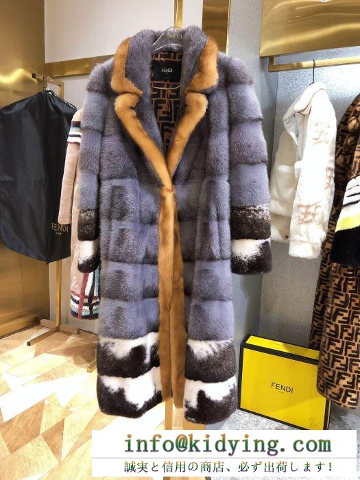 コート　秋冬シーズンらしさが漂う フェンディ 秋冬にも個性を出す新作 FENDI　秋先からスタートする新生活の必需品