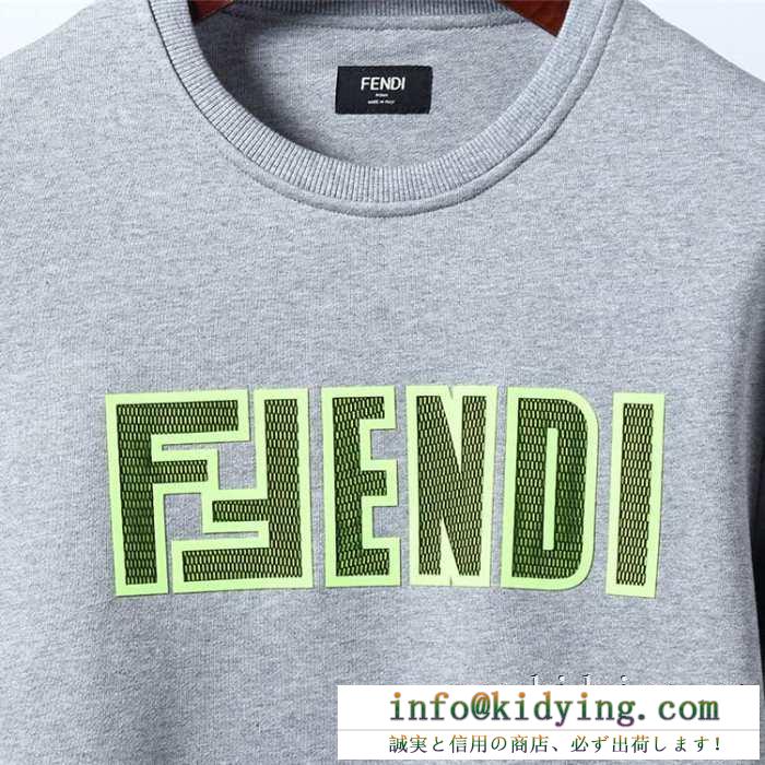 大満足の2019秋冬新作 フェンディ fendi プルオーバーパーカー 2色可選 独特のバランスになる今秋新作