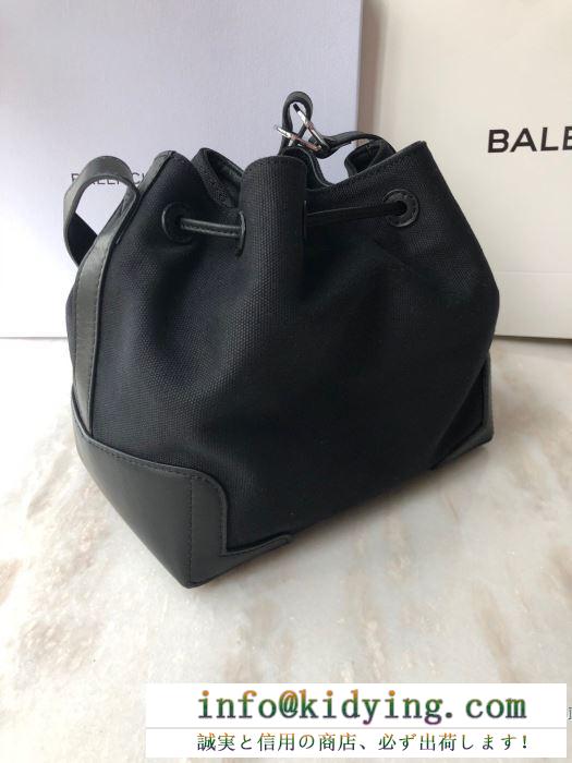 BALENCIAGA ショルダーバッグ 黒 ナチュラルで気品あるアイテム レディース バレンシアガ コピー 通勤通学 品質保証