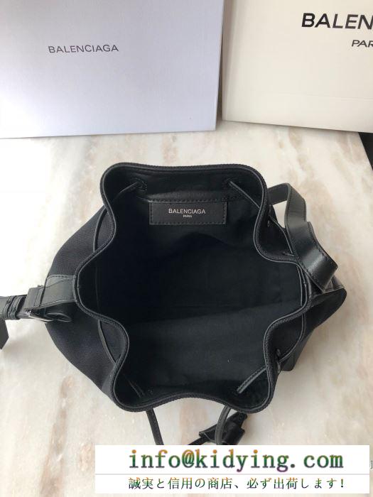 BALENCIAGA ショルダーバッグ 黒 ナチュラルで気品あるアイテム レディース バレンシアガ コピー 通勤通学 品質保証