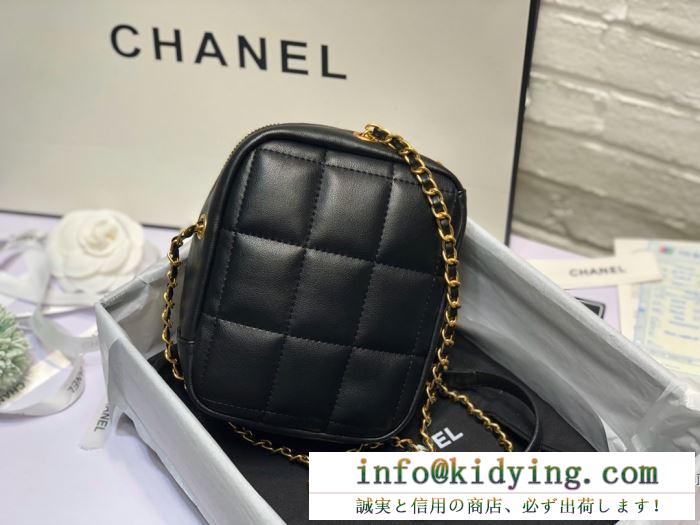 シャネル ショルダーバッグ コピー 高いデザイン性が素敵 レディース chanel 黒 レザー 2020限定 ロゴ おすすめ 安い