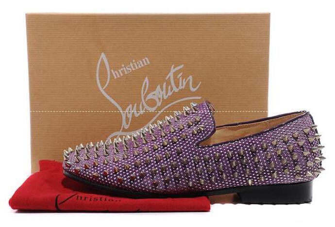 軽い印象があるChristian louboutin、ルブタン スーパーコピーのメンズパンプス.