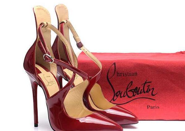 優雅で高級なCHRISTIAN louboutin ルブタンパンプス コピー 高品質なシューズ