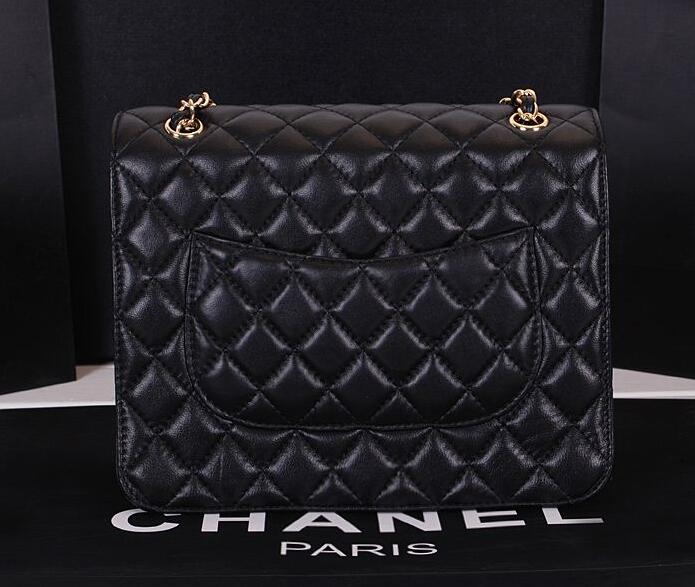 抜群な存在感のシャネル バッグ マトラッセ ラムスキン a82527 レッド ブラック ブルーの3色選択 chanel チェーン ポシェット レディースショルダーバッグ.