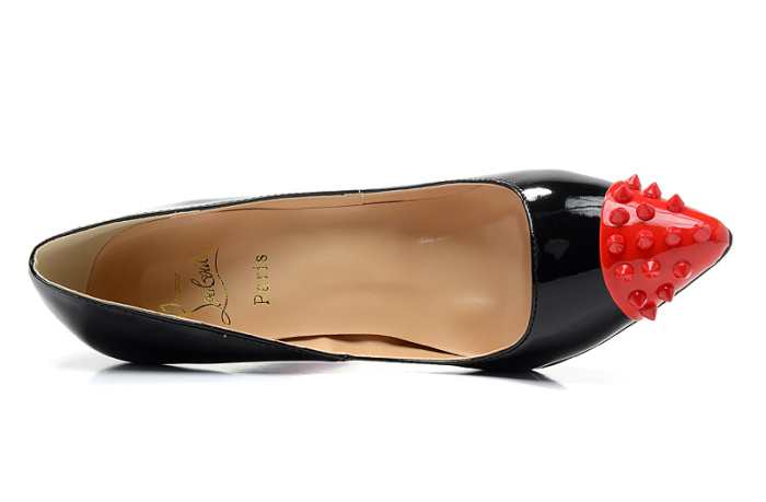 爆買い新作登場大好評♪Christian louboutinクリスチャンルブタンハイヒールコピーパンプス スパイクブラック