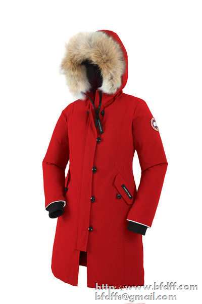 人気爆だんな売れ筋！Canada goose カナダグース ダウンジャケットスーパーコピー子供用 ダウンウェア ロングコート 赤色