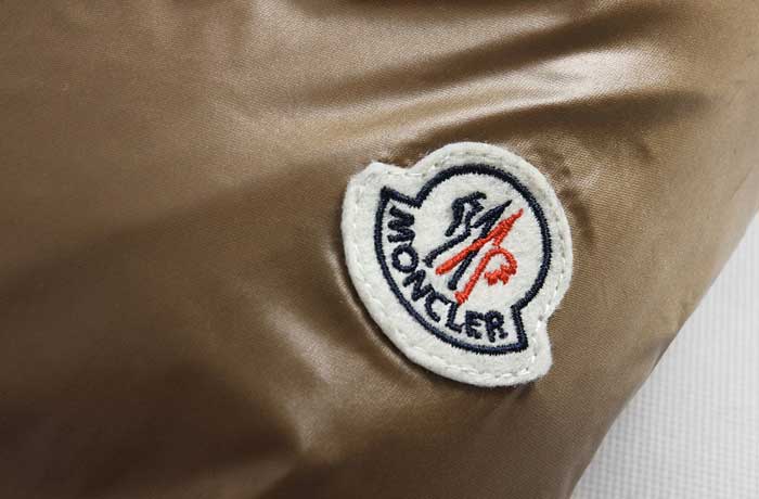 【激安】高級品通販MONCLER スーパーコピーモンクレール メンズ ダウンジャケット ダウンコート フード付き ネイビーｘキャメル