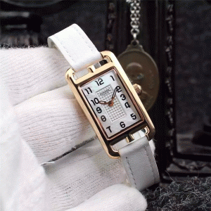 2016 大人のおしゃれに エルメス HERMES サファイヤクリスタル風防 女性用腕時計 8色可選