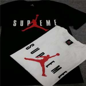 雑誌掲載アイテム 2015秋冬物 Supreme x Air...