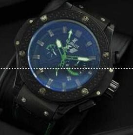 ウブロ 時計 コピー ビッグバン キングパワー ウニコ キング ブラック ラバー チタン 自動巻き 爆買い低価の Hublot メンズ腕時計.
