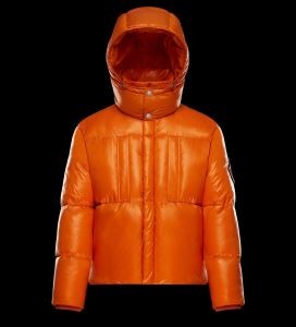 2017秋冬高級感溢れるデザイン MONCLER モンクレー...