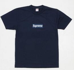 落ち着いた雰囲気Supreme シュプリーム 偽物【New York Yankees Box Logo Tee】ヤンキースボックスロゴ　高い機能素材でＴシャツ.