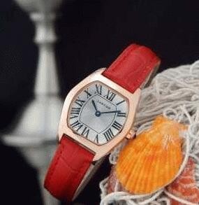 視認性の高い カルティエ 時計 偽物 CARTIER  日本製の女性用腕時計
