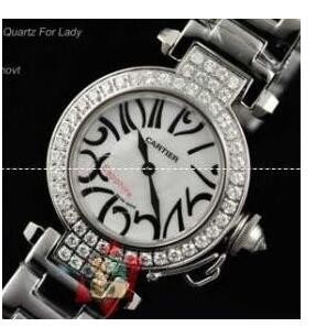非常に魅力的にCARTIER   綺麗な女性カルティエ時計 ...