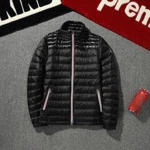 上質 MONCLER DANIELメンズダウンジャケットモン...