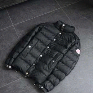 秋冬人気新作MONCLER モンクレールダウンジャケット偽物...