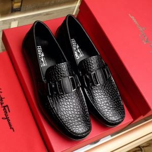 当店ランキング1位常連 フェラガモ FERRAGAMO スニ...