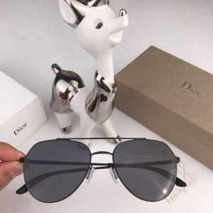 夏潮流サングラス DIOR コピー 新作 メンズ ファション ディオール カッコイイ 紳士　運転用 高品質