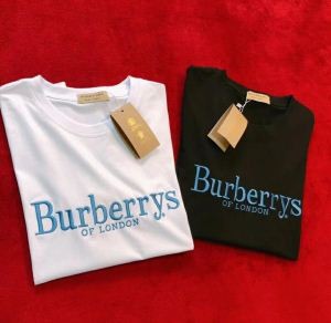 上品でファッションBurberryバーバリーコピー刺繍英字ロ...