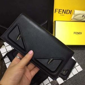 人気商品新色登場！2018春夏新作 FENDI『個性』を表現出来る財布フェンディ