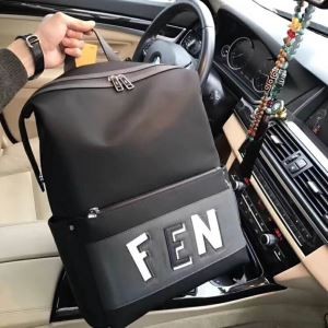 FENDI2018年春夏のトレンド2018限定モデルリュック、バックパックフェンディ