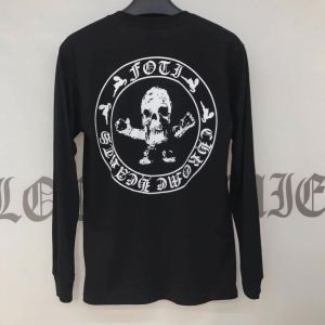 大人の魅力を溢れる 長袖Tシャツ 大人の魅力を溢れる  CHROME HEARTS クロムハーツ  上質な素材採用