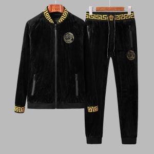 秋冬新作登場 ヴェルサーチ VERSACE 上下セット SALE特価