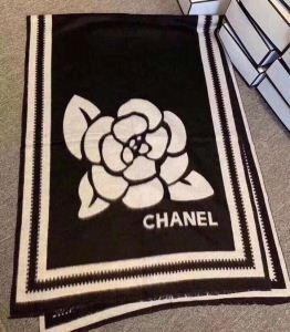 当店大人気  CHANEL ロングマフラー2色可選 品質も良...