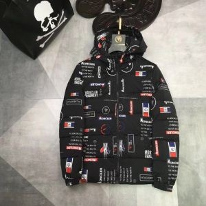 最近人気一番 日本未入荷 毎年大人気商品 MONCLER モンクレール ダウンジャケット