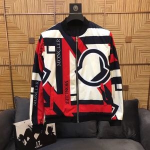 モンクレール MONCLER ダウンジャケット 今年のトレン...