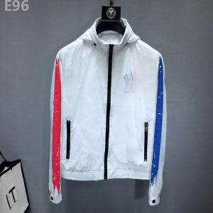 春夏新作限定 超入手困難 モンクレール MONCLER フー...