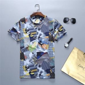 FENDI フェンディ 半袖Tシャツ 春夏季超人気即完売 春...