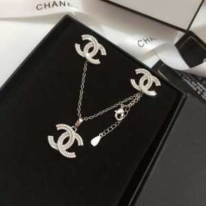 SS19待望入荷VIP価格 シャネル CHANEL ネックレ...