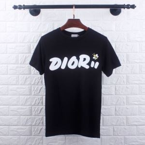 ディオール Dior メンズ ｔシャツ カジュアル感溢れた人気新作 コピー ブラック ホワイト コーデ 923J611X1241_C584