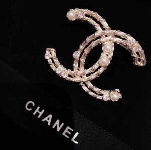 シャネル CHANEL ブローチ 最新作2019春夏入荷 顧...