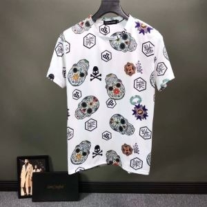 派手にはなりすぎず   PHILIPP PLEIN Tシャツ...