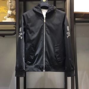 冬の定番、今年はこう着る フィリッププレイン PHILIPP PLEIN ブルゾン 新生活をフレッシュに彩る2019秋冬新作