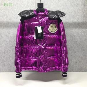 次々と大ヒットの秋冬新作を送り出すMONCLER 極寒の地でも耐えうる圧倒的な防寒性 3色可選 ダウンジャケット メンズ  モンクレール 大人っぼい