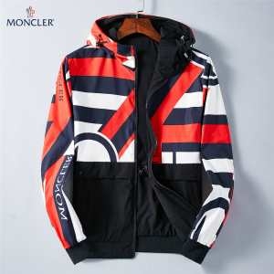 モンクレール MONCLER フード付きコート 3色可選 大満足の2019秋冬新作 今年らしい秋冬新作は新しい姿を演出できる