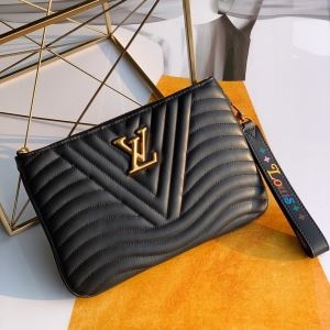 品薄になる超人気秋冬新作 ルイ ヴィトン LOUIS VUITTON ポーチ 3色可選 新生活をフレッシュに彩る2019秋冬新作