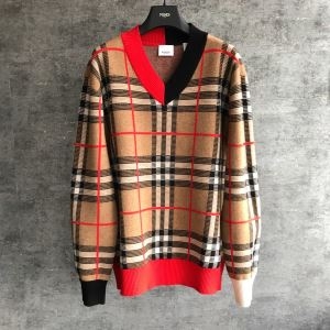 バーバリー Burberry セーター こなれた雰囲気が漂わ...