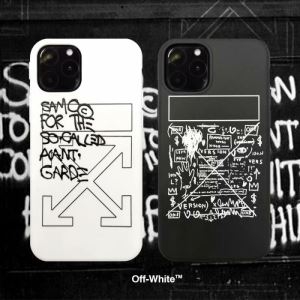 スマホケース Off-White モダンでカジュアルに見せる...