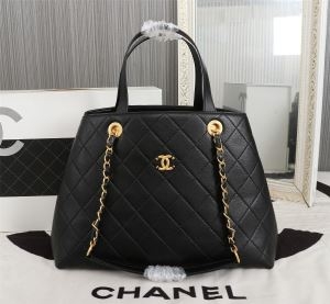 優れた快適さで魅了 シャネル ショルダーバッグ 定番 CHANEL バッグ レディース コピー 3色可選 レザー おすすめ 最高品質