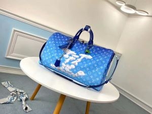 ルイヴィトン ショルダーバッグ コピー すっきり見えコーデ Louis Vuitton レディース 大容量 通勤通学 おすすめ セール