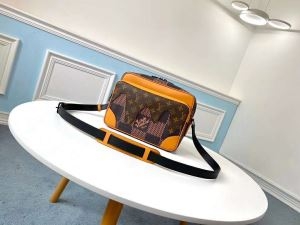 ショルダーバッグ 新作 Louis Vuitton 存在感溢...