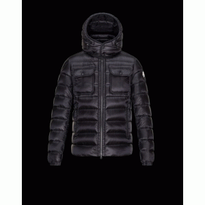 セレブ風   2016秋冬  モンクレールMONCLER ダウンジャケット厳しい寒さに耐える