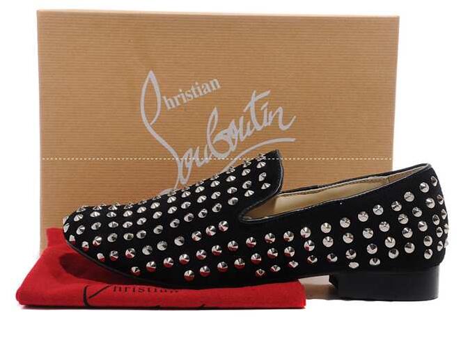 スダッズ満喫のルブタン コピー、christian louboutinのおしゃれいっぱい黒いメンズパンプス.