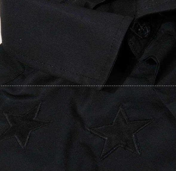 快適な着心地が良いジバンシー、Givenchyの新作登場の黒いボタン長袖Tシャツ.